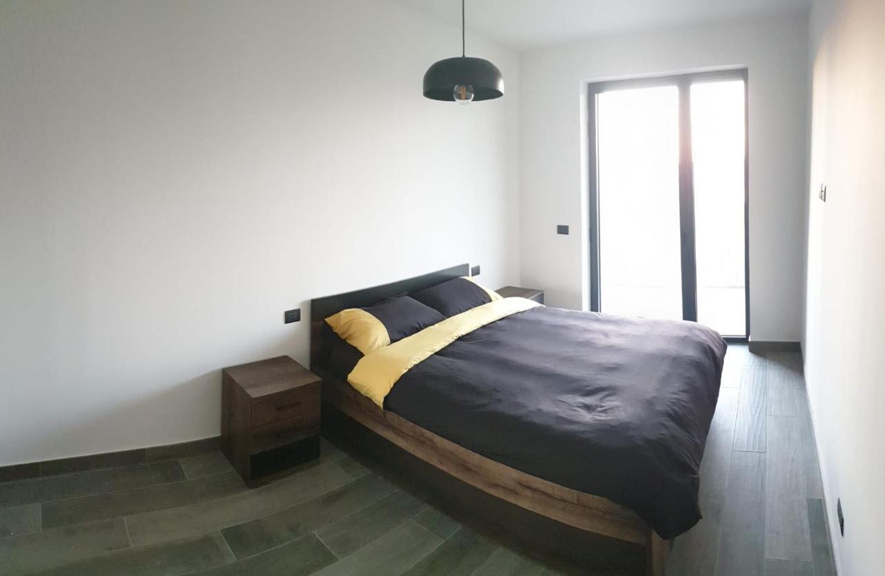 Yellow Uptown 70 - Fiera Milano Pero Eksteriør bilde