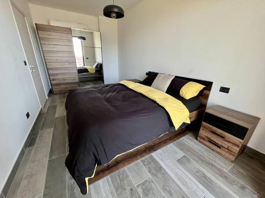 Yellow Uptown 70 - Fiera Milano Pero Eksteriør bilde